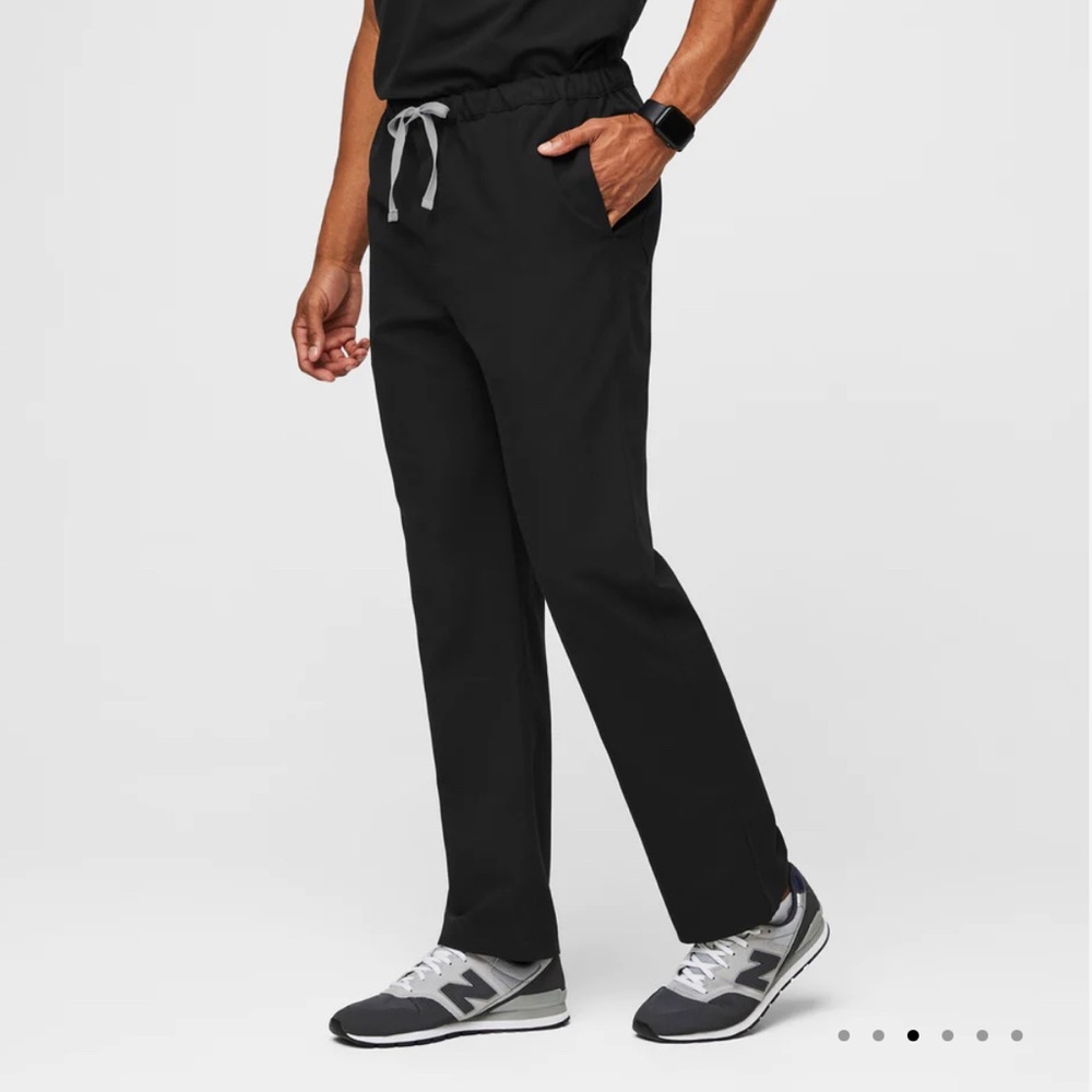 Figs Men’s Pisco Basic Scrub Pants- Black Medium